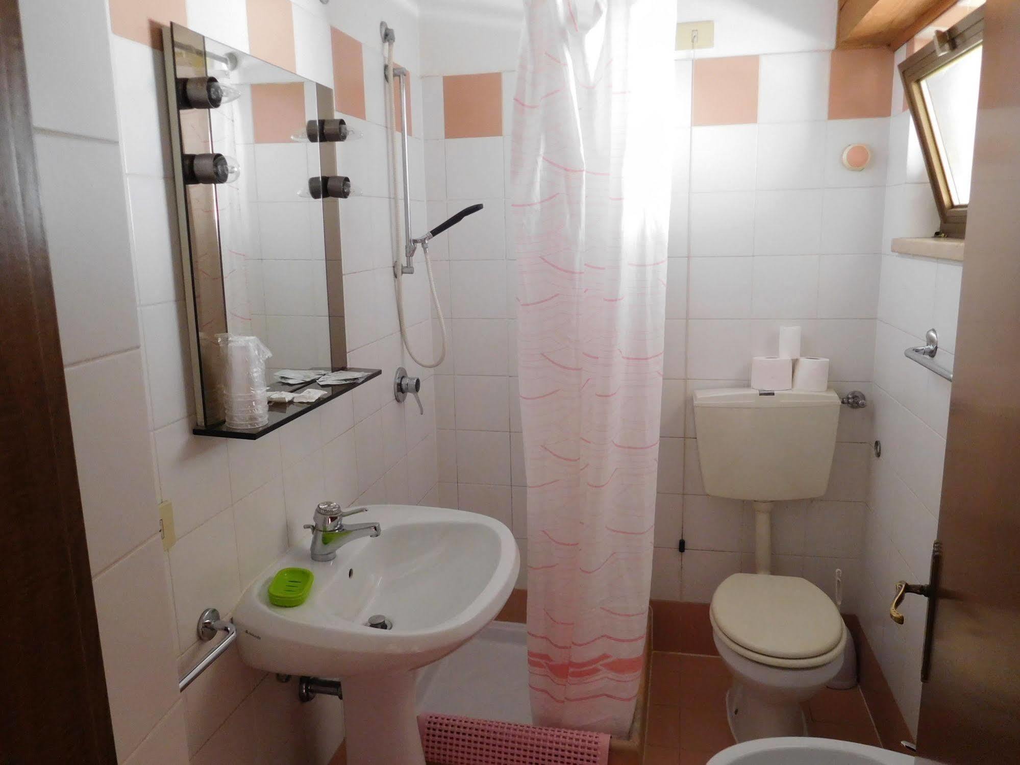 Antico Albergo Sant'Antonio Fonzaso Екстер'єр фото