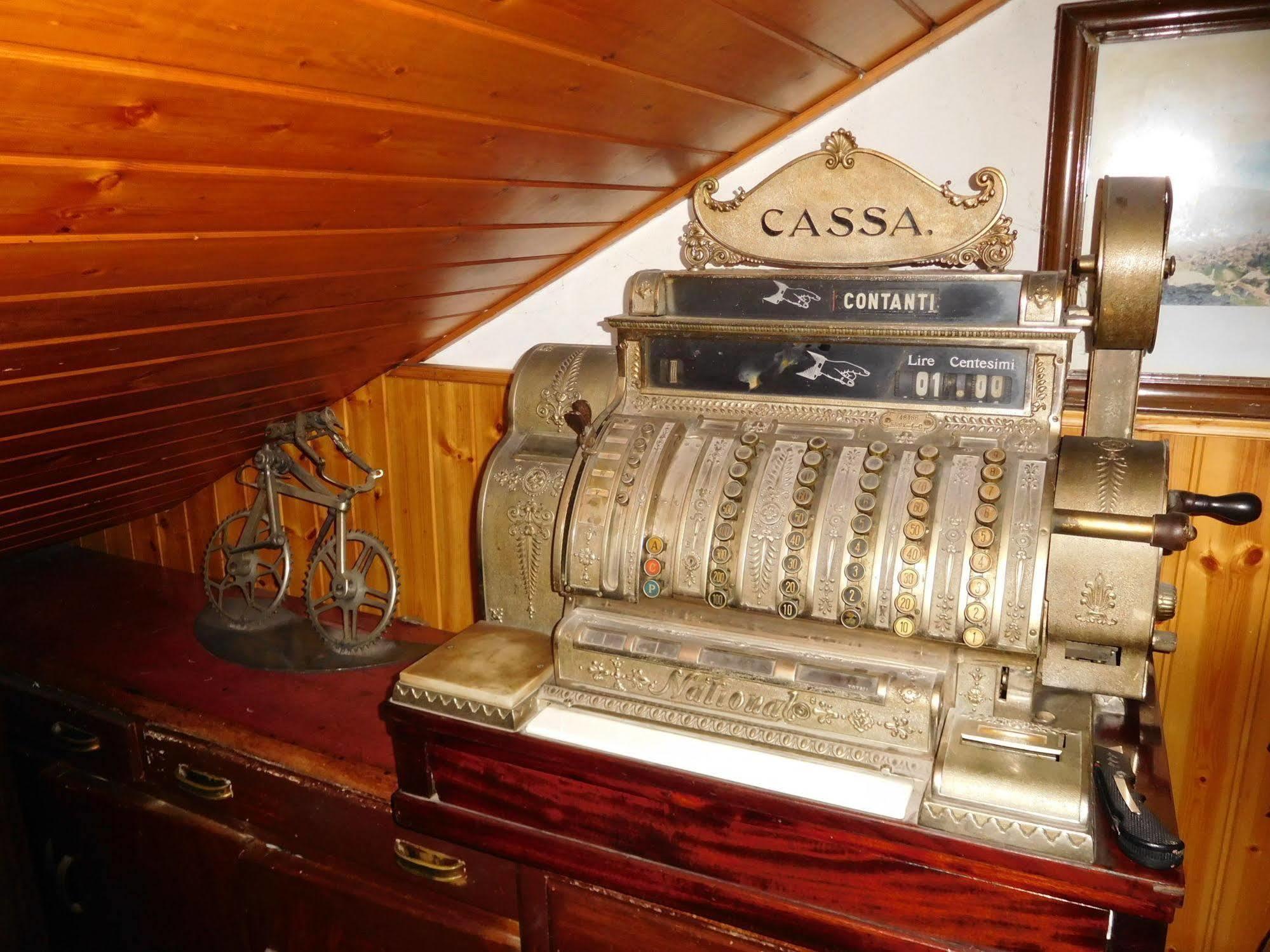 Antico Albergo Sant'Antonio Fonzaso Екстер'єр фото
