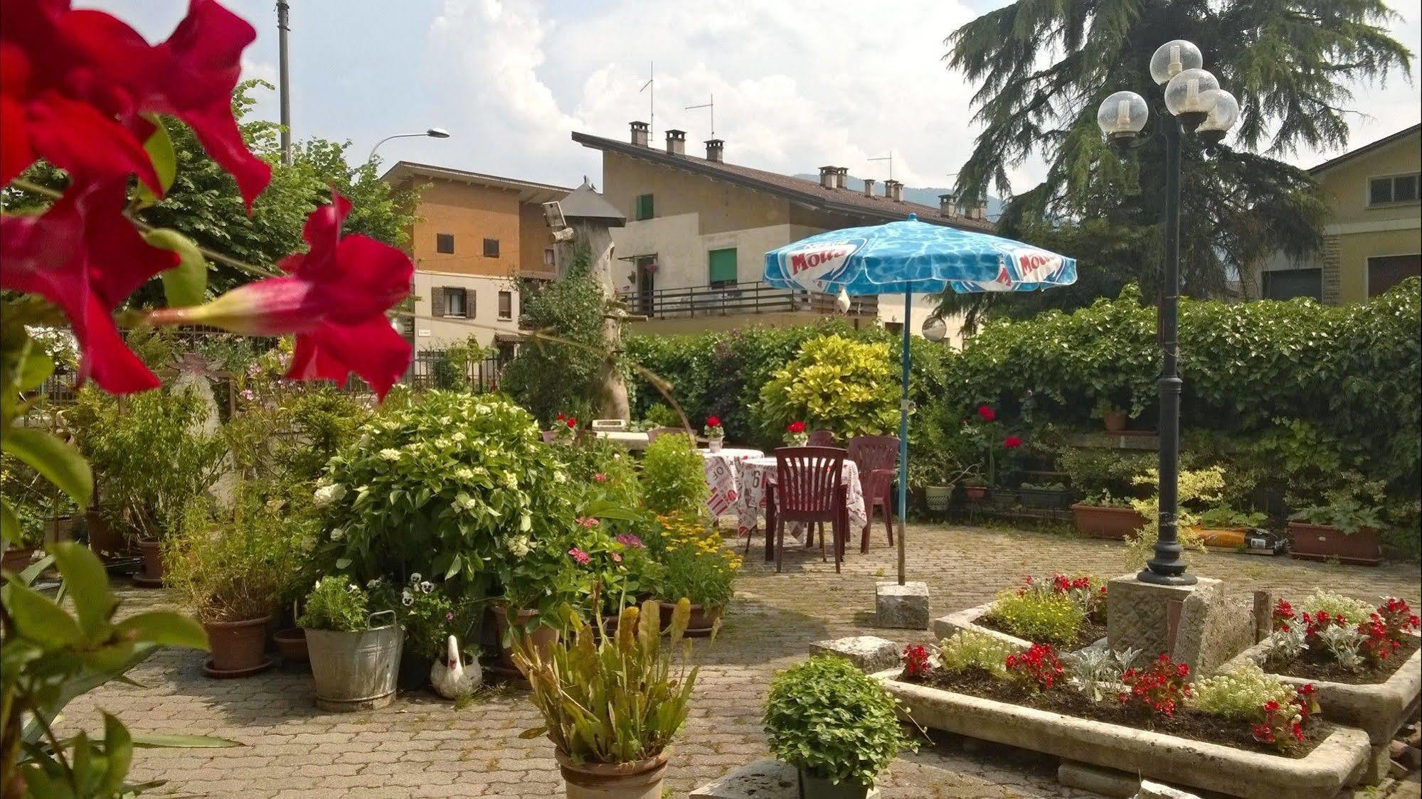 Antico Albergo Sant'Antonio Fonzaso Екстер'єр фото